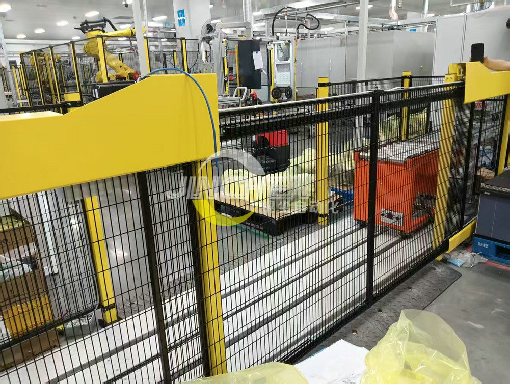 自動門擺渡輥道線，封閉式輸送機，封閉輥道線，輥筒擺渡輸送線